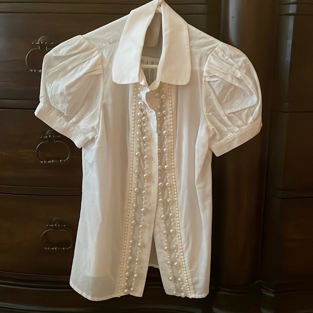 Off white cotton blouse with beautiful pearls + detailing. NWOT